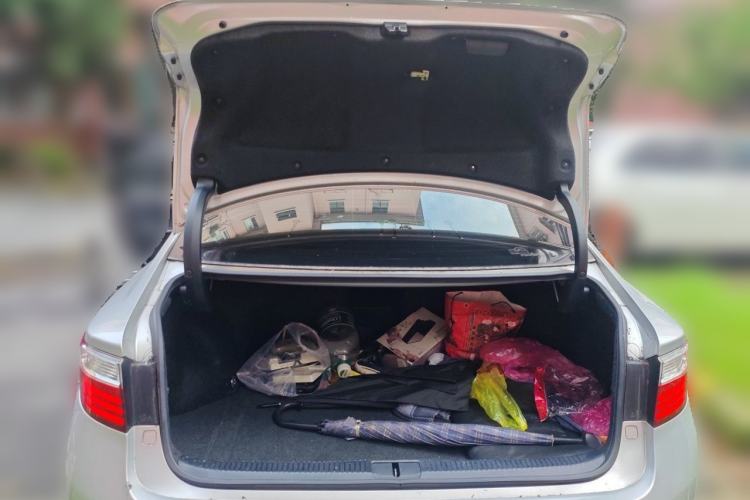 Used Lexus ES 2013 250 Elegant Edition Trunk
