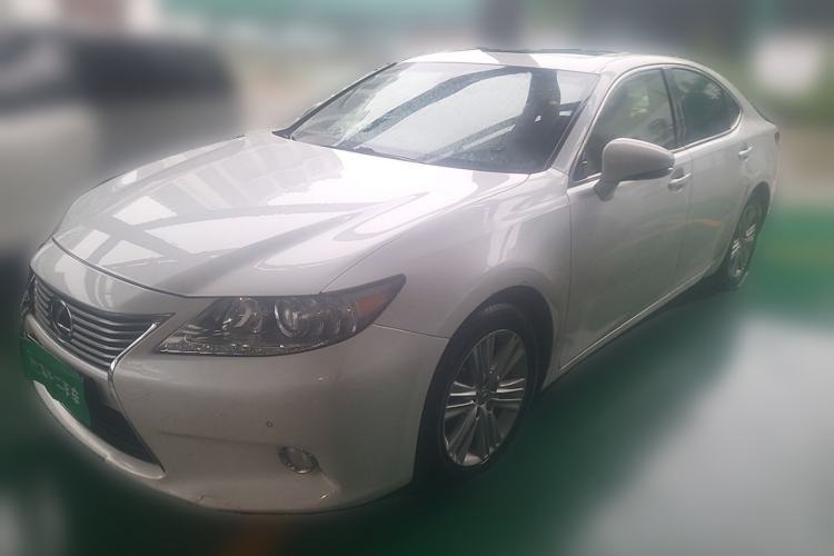 Used Lexus ES 2013 250 Elite Edition Guazi used car, China used car export, Used car for sale, Used  cars, Cheapest cars for sale