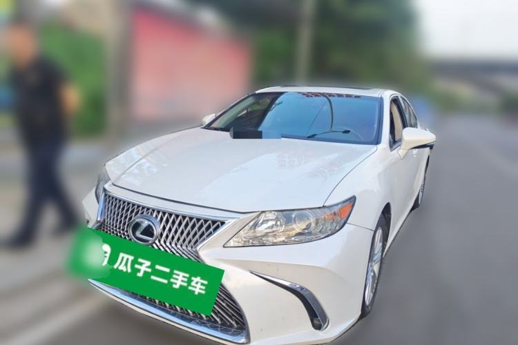Used Lexus ES 2013 250 Elite Edition Guazi used car, China used car export, Used car for sale, Used cars, Cheapest cars for sale