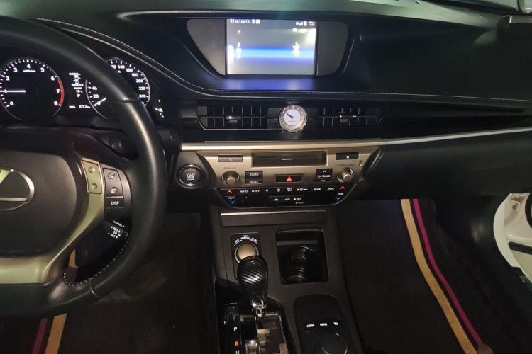 Used Lexus ES 2013 250 Elite Edition Audio And AC Panel