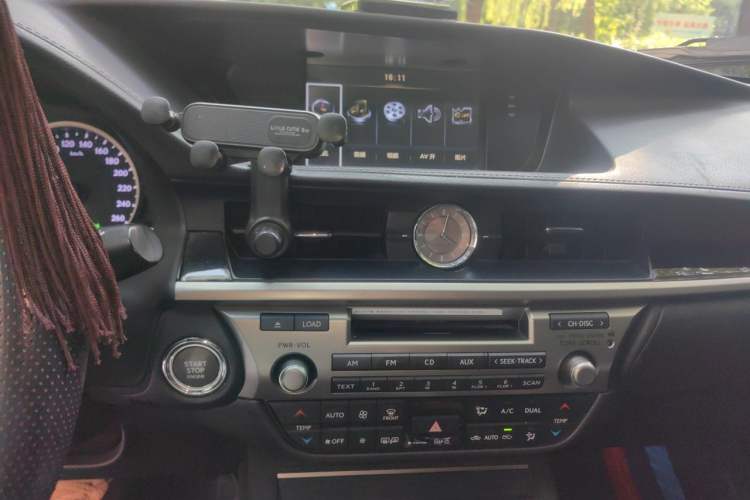 Used Lexus ES 2013 250 Elite Edition Audio And AC Panel