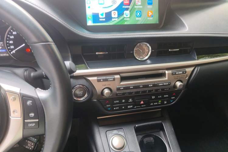 Used Lexus ES 2013 250 Elite Edition Audio And AC Panel