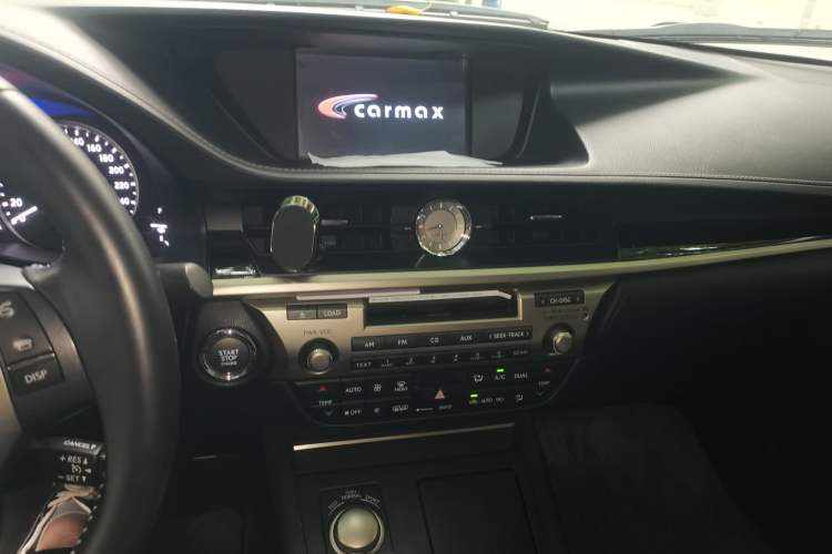 Used Lexus ES 2013 250 Elite Edition Audio And AC Panel