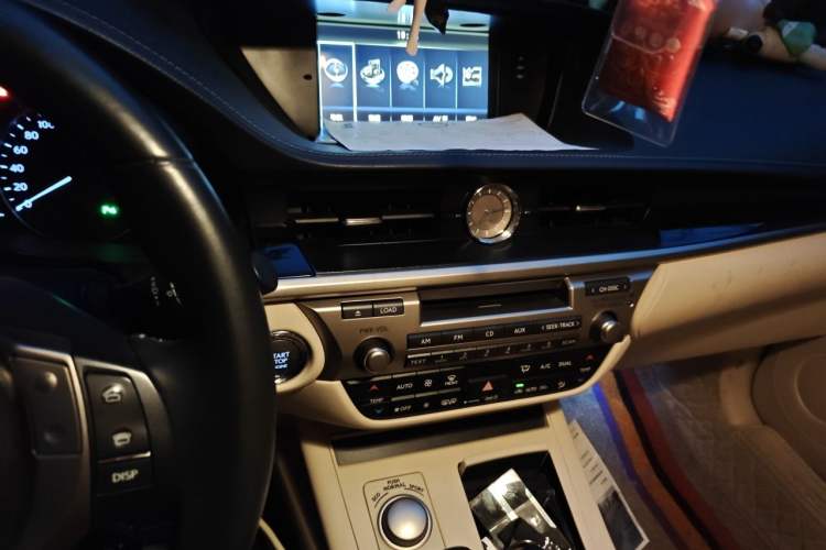 Used Lexus ES 2013 250 Elite Edition Audio And AC Panel