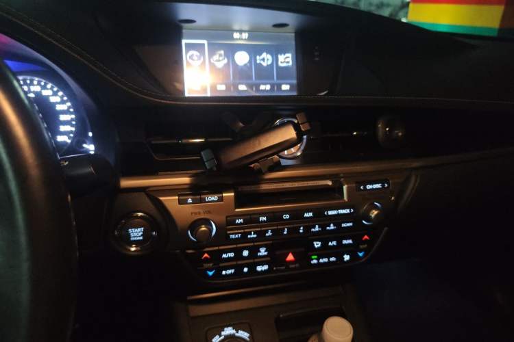 Used Lexus ES 2013 250 Elite Edition Audio And AC Panel