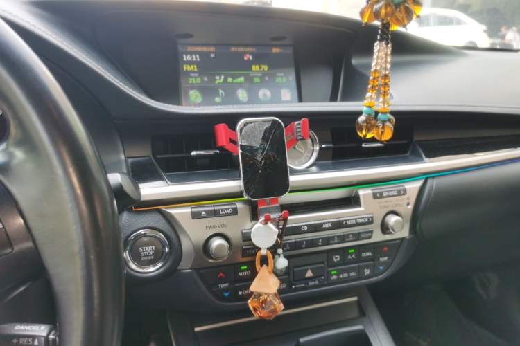 Used Lexus ES 2013 250 Elite Edition Audio And AC Panel