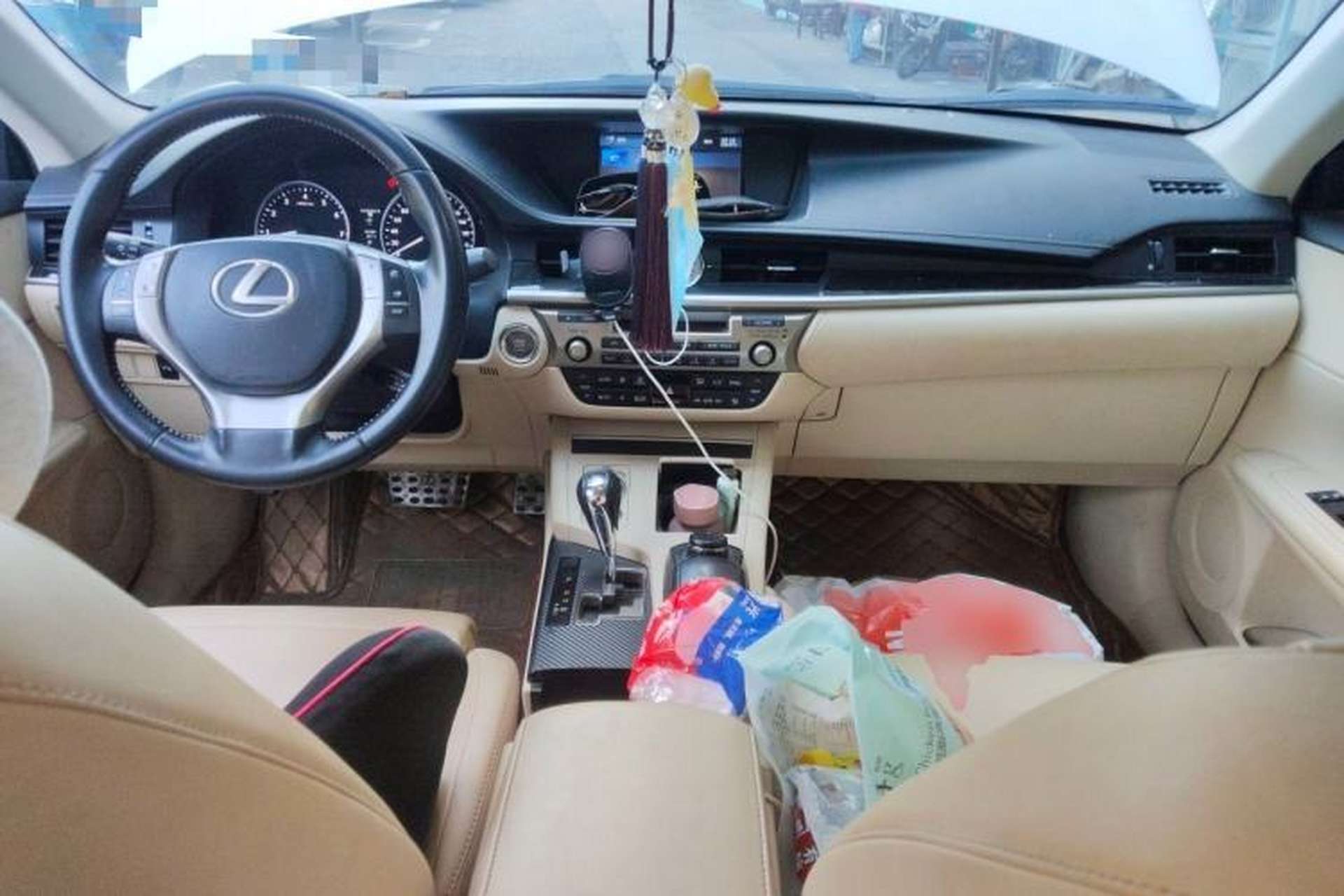 Used Lexus ES 2013 250 Elite Edition Center Console