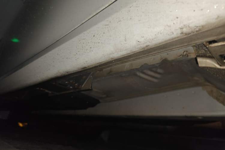 Used Lexus ES 2013 300h Elite Edition Chassis Front Right