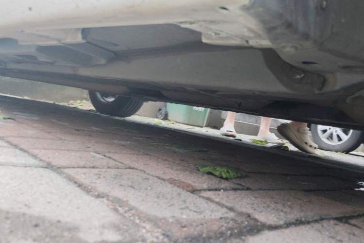 Used Lexus ES 2013 300h Elite Edition Chassis Front Right