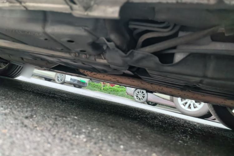 Used Lexus ES 2013 300h Elite Edition Chassis Rear Left