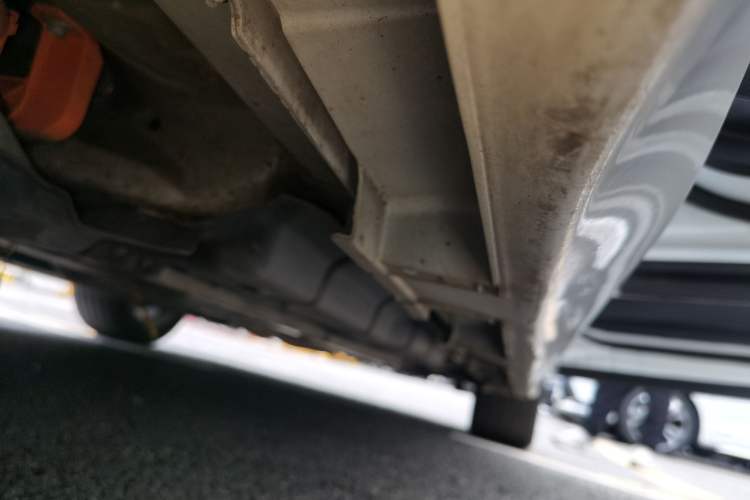 Used Lexus ES 2013 300h Elite Edition Chassis Rear Right