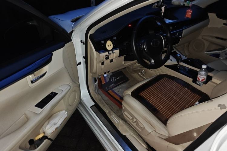 Used Lexus ES 2013 250 Elite Edition Driver Seat
