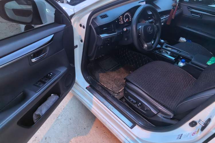 Used Lexus ES 2013 250 Elite Edition Driver Seat