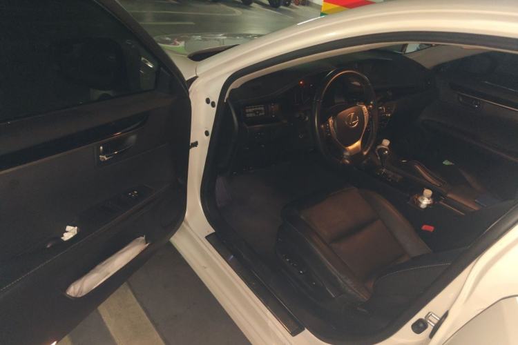 Used Lexus ES 2013 250 Elite Edition Driver Seat