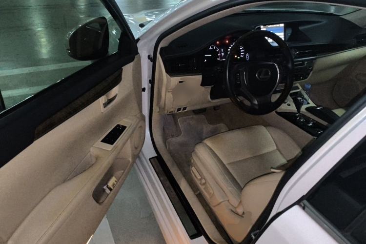 Used Lexus ES 2013 250 Elite Edition Driver Seat