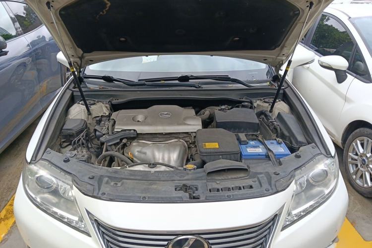 Used Lexus ES 2013 250 Elite Edition Engine Bay