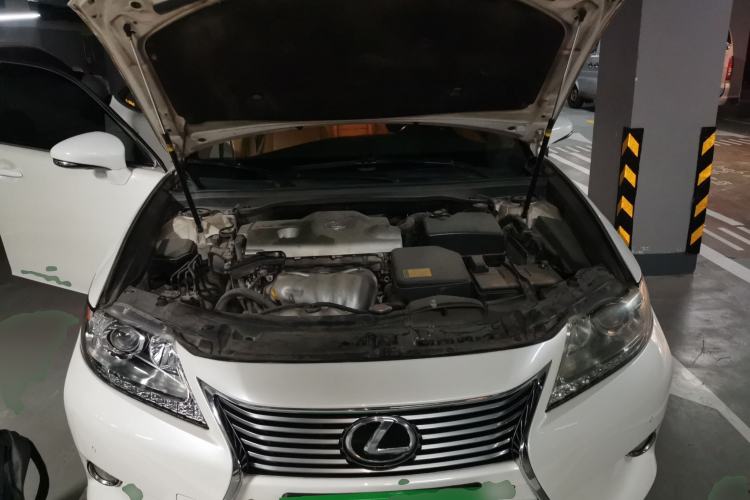 Used Lexus ES 2013 250 Elite Edition Engine Bay