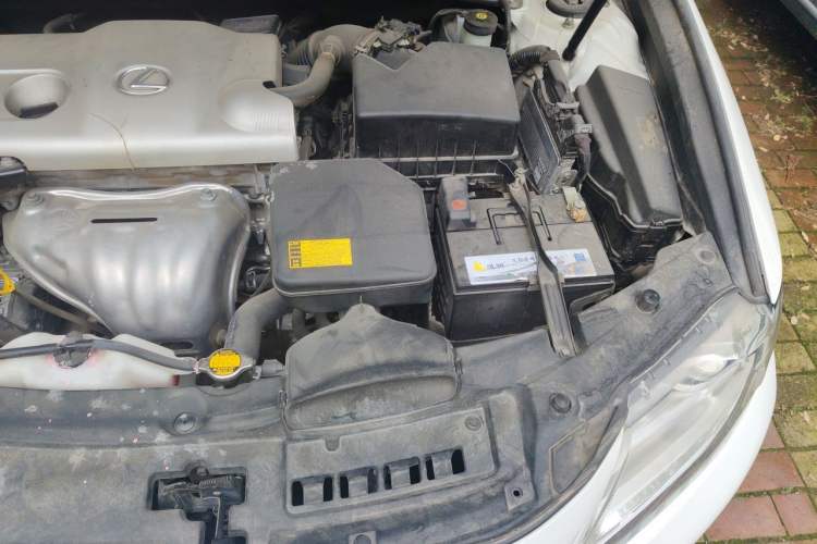 Used Lexus ES 2013 250 Elite Edition Engine Bay Left