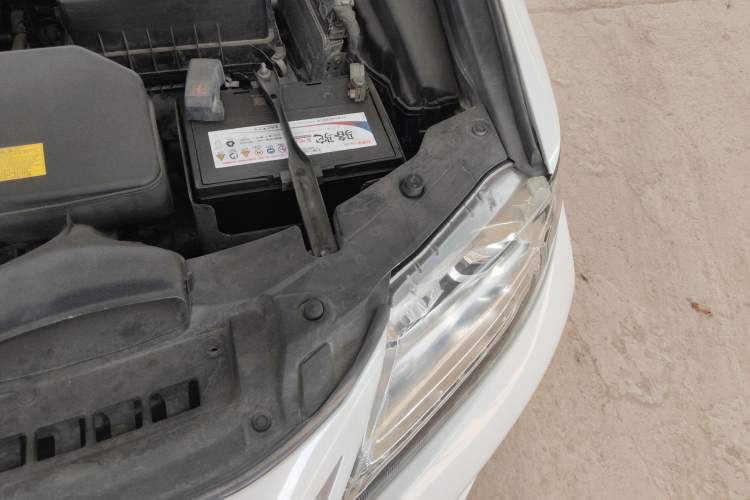Used Lexus ES 2013 250 Elite Edition Engine Bay Left