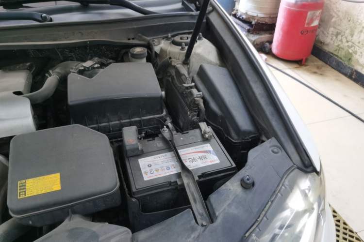 Used Lexus ES 2013 250 Elite Edition Engine Bay Left