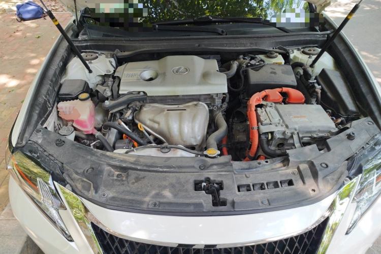 Used Lexus ES 2013 300h Elite Edition Engine Bay