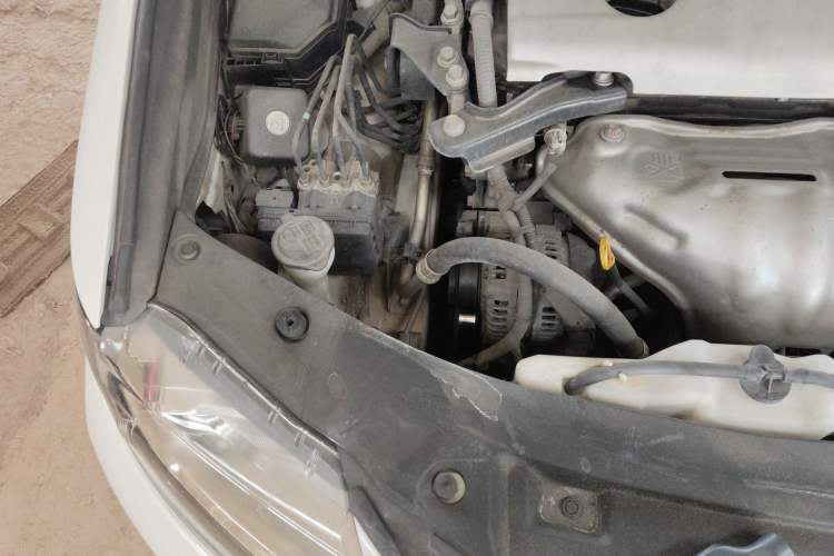 Used Lexus ES 2013 250 Elite Edition Engine Bay Right