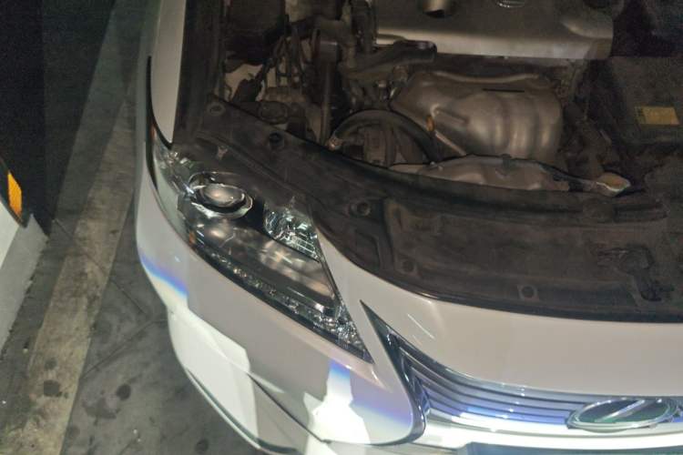 Used Lexus ES 2013 250 Elite Edition Engine Bay Right
