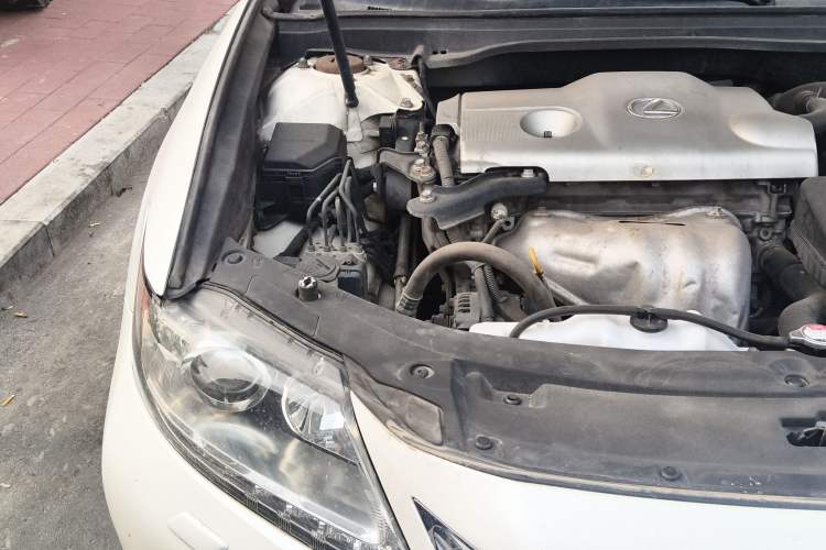 Used Lexus ES 2013 250 Elegant Edition Engine Bay Right
