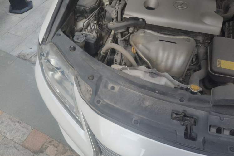 Used Lexus ES 2013 250 Elite Edition Engine Bay Right