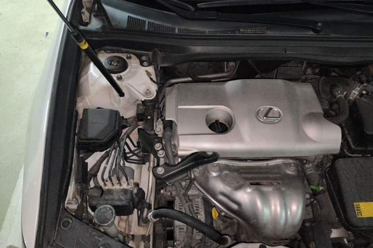 Used Lexus ES 2013 250 Elite Edition Engine Bay Right