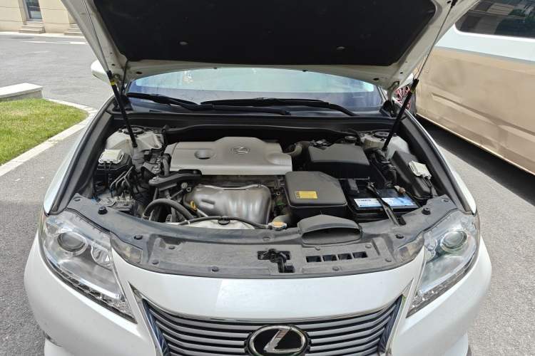 Used Lexus ES 2013 250 Elite Edition Engine Bay