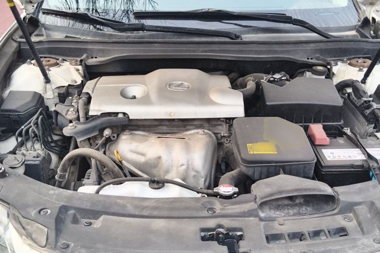 Used Lexus ES 2013 250 Elegant Edition Engine Bay