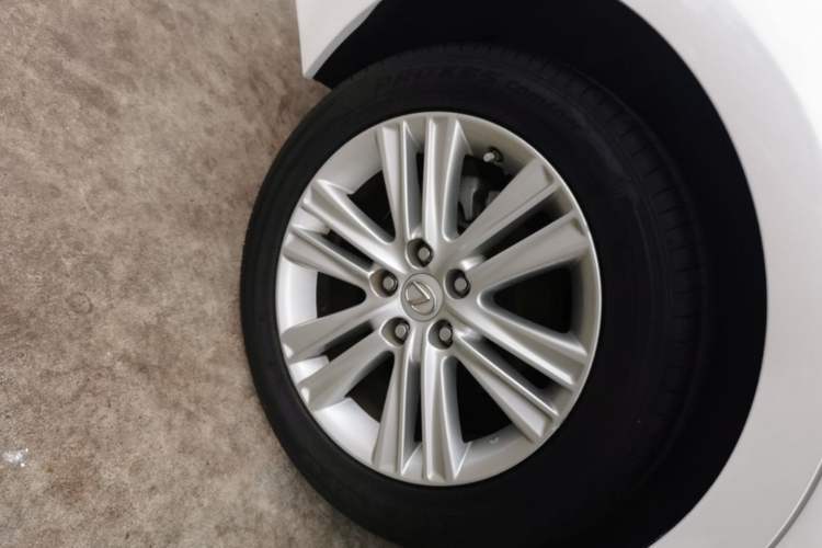 Used Lexus ES 2013 250 Elite Edition Exterior 5