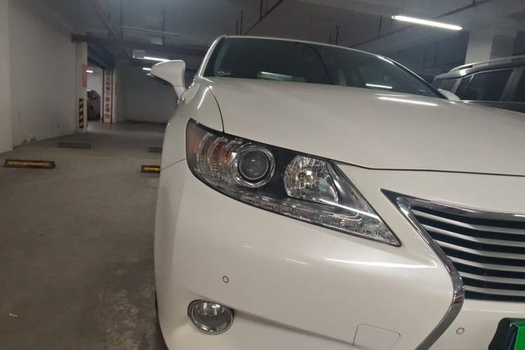 Used Lexus ES 2013 250 Elite Edition Exterior 6