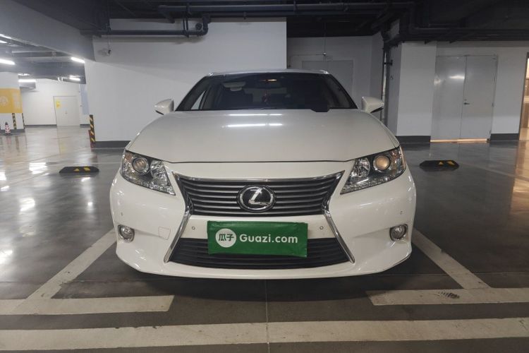 Used Lexus ES 2013 250 Elite Edition Front