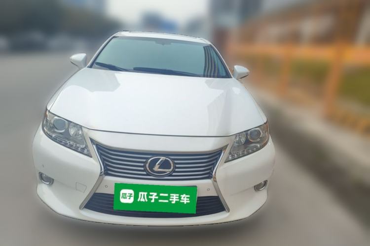 Used Lexus ES 2013 250 Elite Edition Front