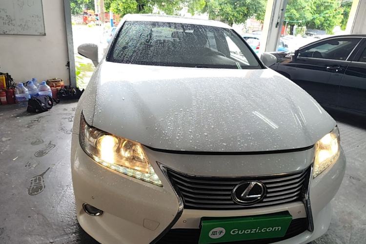 Used Lexus ES 2013 250 Elite Edition Front