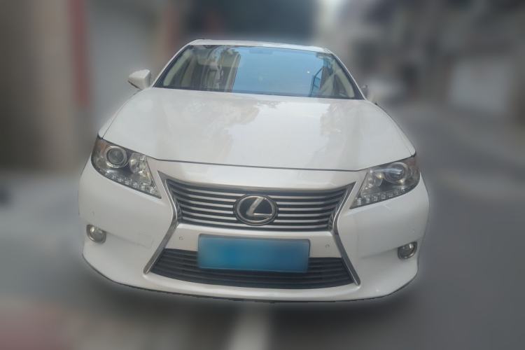 Used Lexus ES 2013 250 Elite Edition Front