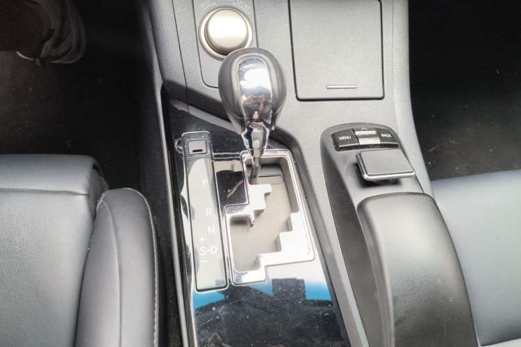 Used Lexus ES 2013 250 Elite Edition Gear Lever
