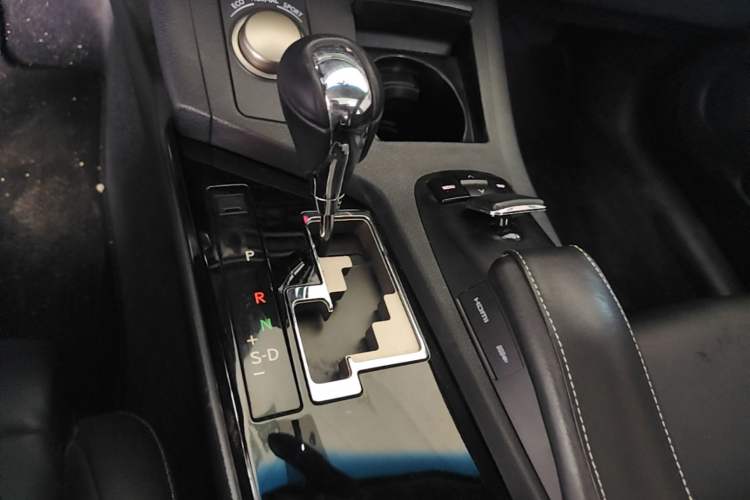 Used Lexus ES 2013 250 Elite Edition Gear Lever