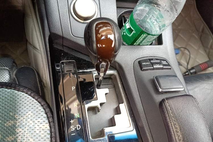 Used Lexus ES 2013 250 Elegant Edition Gear Lever