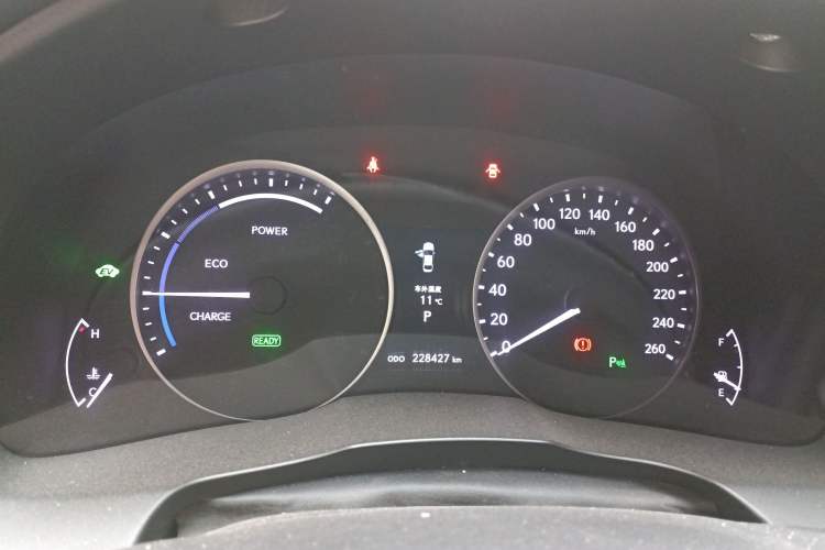 Used Lexus ES 2013 300h Elite Edition Instrument Cluster