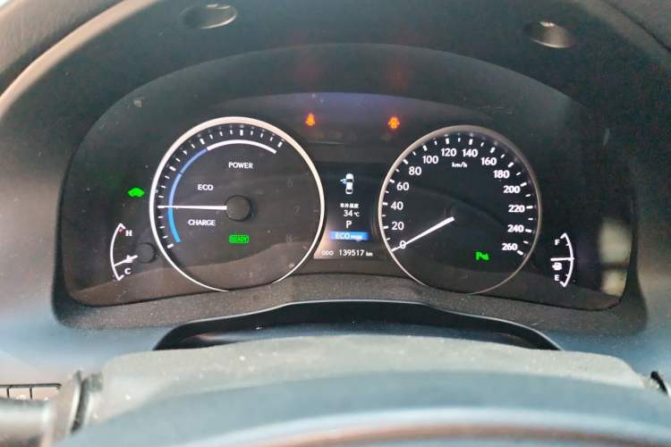 Used Lexus ES 2013 300h Elite Edition Instrument Cluster