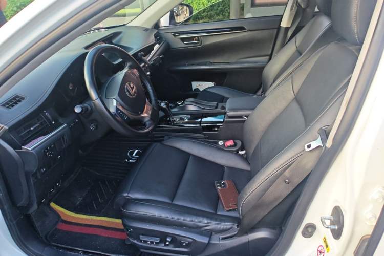 Used Lexus ES 2013 250 Elite Edition Left Front Seat
