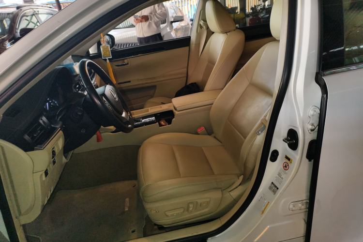 Used Lexus ES 2013 250 Elite Edition Left Front Seat