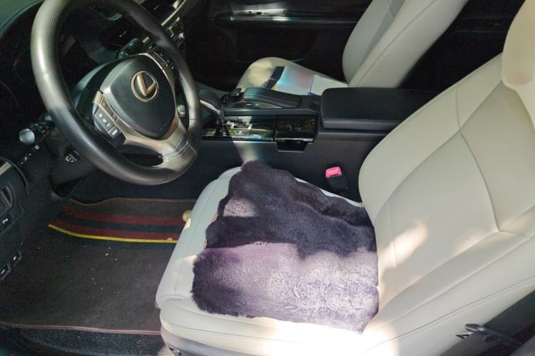 Used Lexus ES 2013 300h Elite Edition Left Front Seat