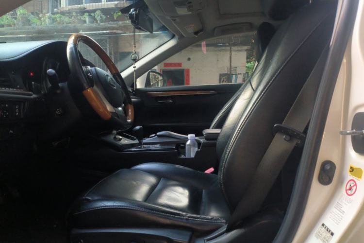 Used Lexus ES 2013 250 Elegant Edition Left Front Seat