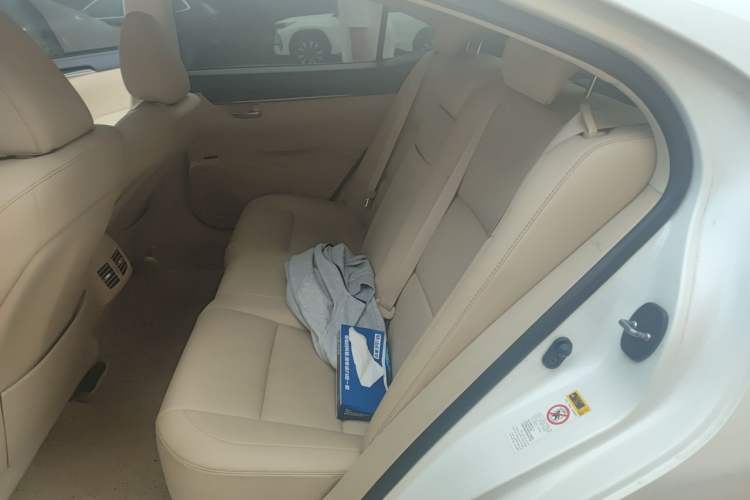 Used Lexus ES 2013 250 Elite Edition Left Rear Seat