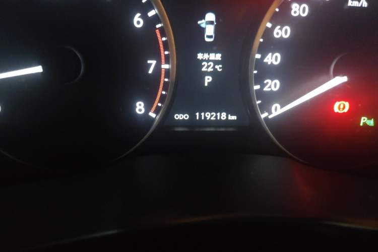Used Lexus ES 2013 250 Elite Edition Odometer Close Up