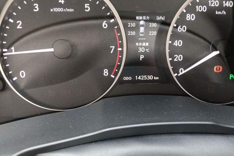 Used Lexus ES 2013 250 Elite Edition Odometer Close Up